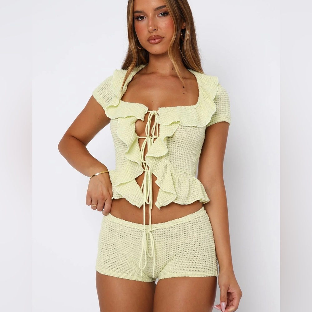 NWT - Cool It Crochet Shorts from White Fox - Lime Size Small